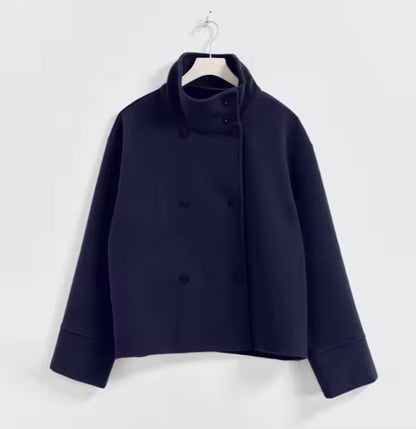 Elise – Veste Courte Croisée de Luxe