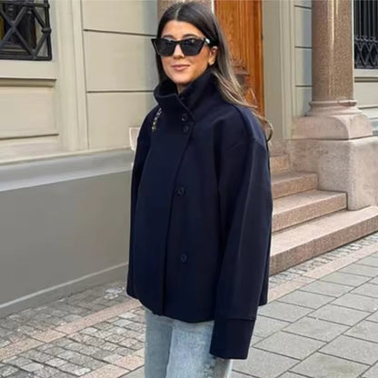 Elise – Veste Courte Croisée de Luxe